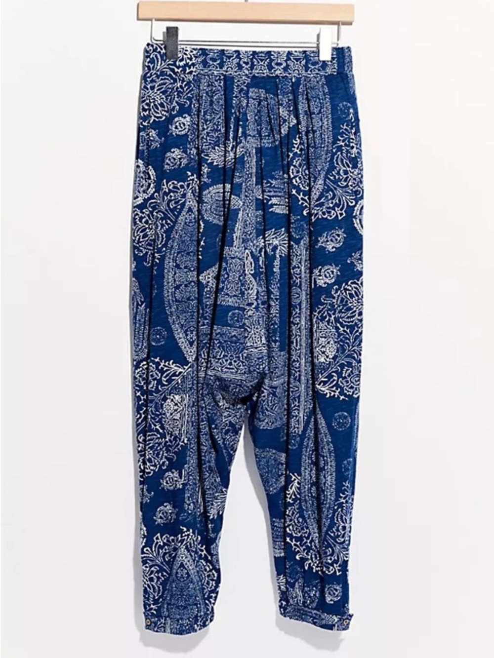 Free People Blue Paisley Harem Jumpsuit Pants XS - Picture 2 of 3